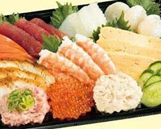 家族でワイワイ手巻き寿司！人気ネタ10種が入った「スシロー手巻セット」が期間限定で販売