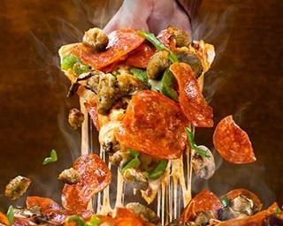 キャンセルになったチケットで「トッピング2倍盛」！ドミノ・ピザをお得に食べてみた