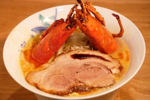 東京・渋谷の「鬼そば藤谷」の「濃厚海老味噌らぁ麺」