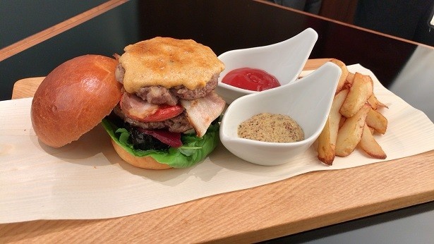 自家製フライドポテト付き