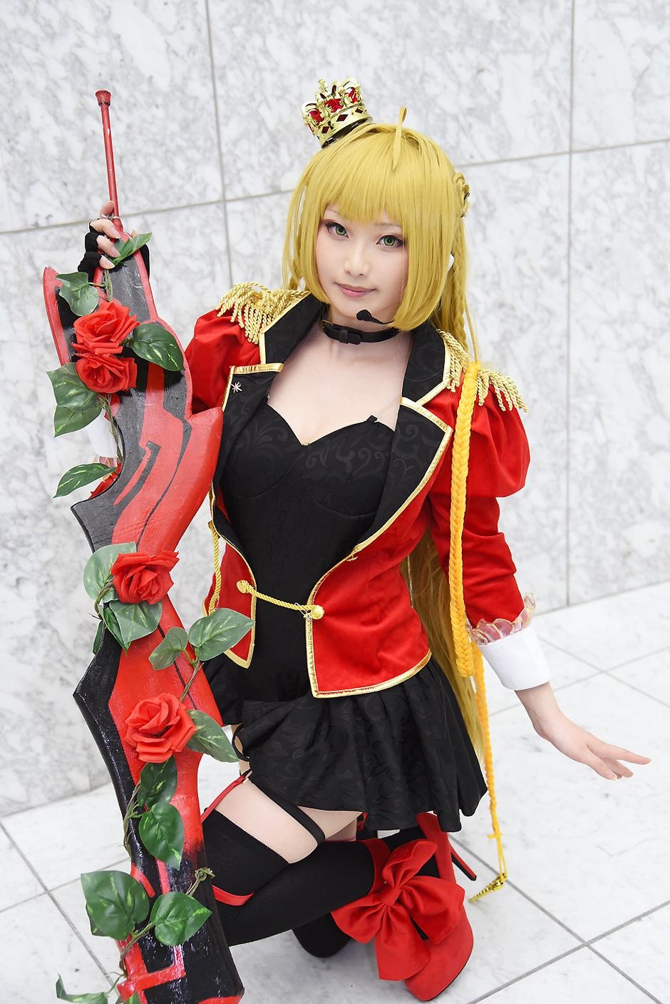 「Fate/Grand Order」のネロ・クラウディウスに扮する雨路さん