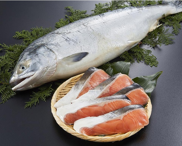 夏に水揚げされる貴重な鮭「時知らず」を調理しやすい切り身で