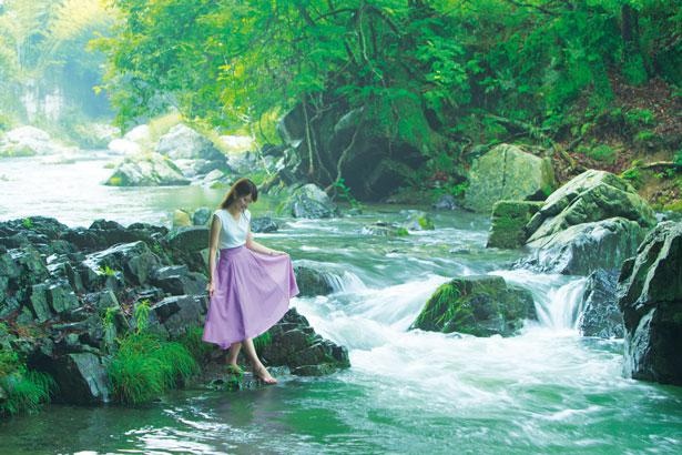 「大阪みどりの百選」の芥川の中上流域に広がる渓谷／大阪・摂津峡