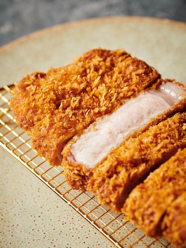 「広尾 とんかつ ひとみ」の「ロースカツ」