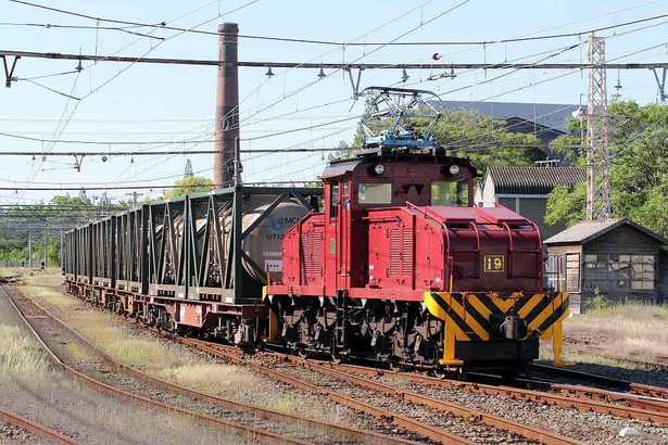 【写真】三井化学専用鉄道で原材料を運び続けた機関車