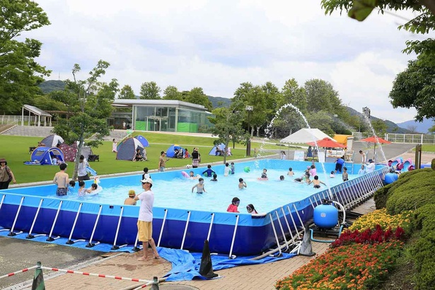 暑い夏は水遊びだ 福岡県北九州市で じゃぶじゃぶうぉーたーわーるど 開催 ウォーカープラス