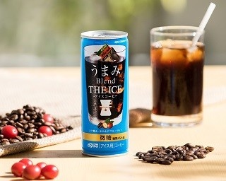 コーヒーの果肉までドリップ！コク豊かでフルーティーな味わいのアイスコーヒー
