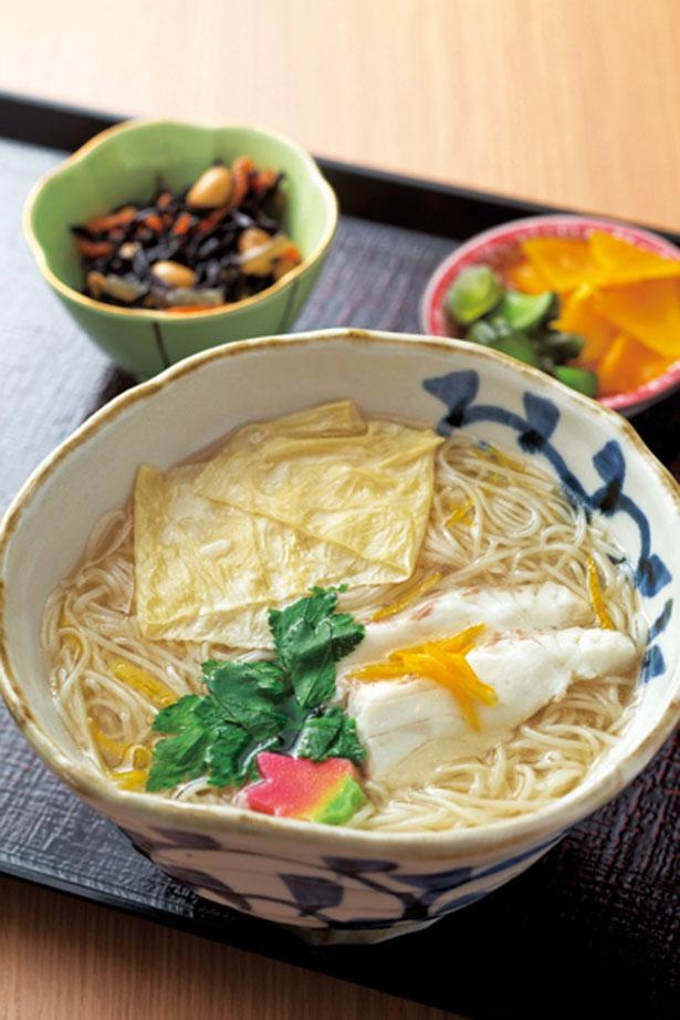 「青庵 kyomachibori rikyu」の白身魚と生湯葉のにゅう麺(980円)/アクアイグニス 関西空港 泉州温泉