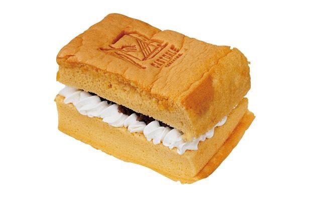 和菓子派のあなたには「あずき」(900円) / 「カストーロ金山」(名古屋市中区)