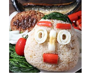 86歳の"おばあ"が握るおにぎりが超個性的！6000個以上食べた孫の想いとは？