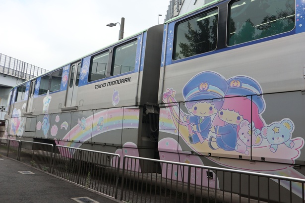 車両をまたぐ大きなデザインも！