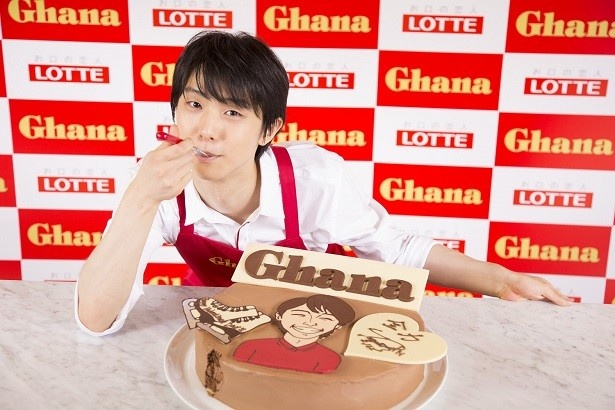 「すごく美味しいです！」と笑顔