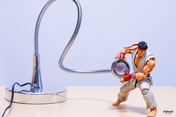 「ライトスタンドを使った波動拳！」撮影の裏側
