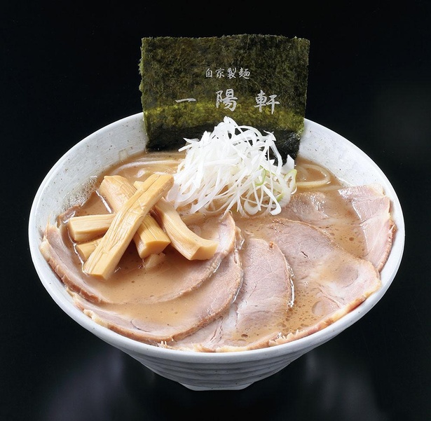 「特上チャーシュー」(税込1090円) / 特上豚骨 自家製麺 一陽軒(名古屋市天白区)