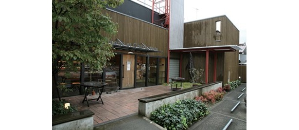 「ブーランジェリー　ブノワトン」は、伊勢原市板戸645-5