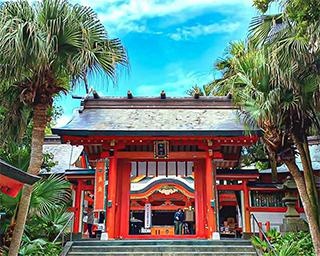 【コロナ対策情報付き】青島神社を徹底ガイド！お守りや御朱印など縁結びパワースポットの魅力にせまる