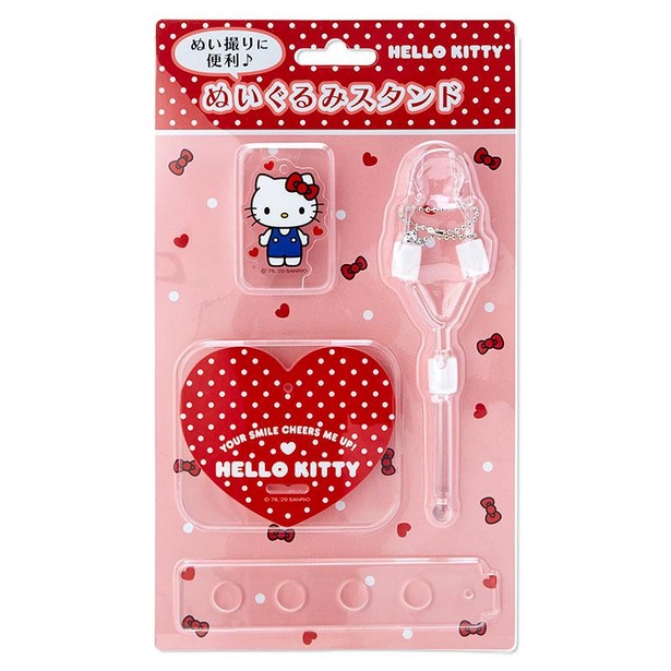 「ハローキティ ぬいぐるみスタンドセット」(1320円)