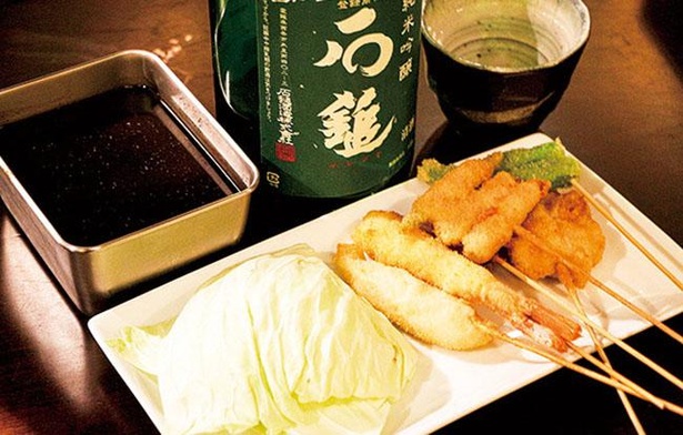 人気の串揚げを始め、豊富なメニューがそろう、西条市「酒菜処ひろん家」