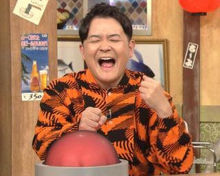 『相席食堂』ギターを奏でながらのロケ！「流し-1GP」に6人のギタリストが参戦