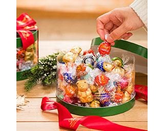 リンツに期間限定「クリスマスコレクション」が登場　とっておきのチョコレートで“おうちクリスマス”を楽しく贅沢に