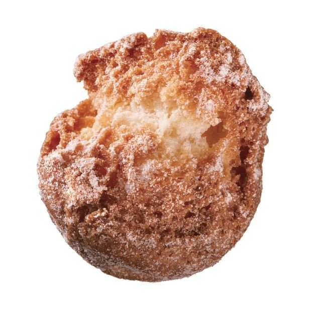 ミルク風味のサクサクとした食感のオールドファッション生地にシュガーをまぶした「オールドファッションシュガーボール(限定フレーバー)」(1個37円)※一部店舗では継続販売