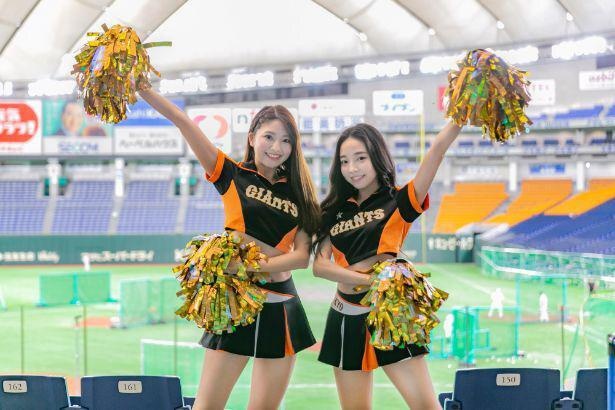 写真左から齊藤ななこ(神奈川県、HIP / MAMAMOO)&戸渡麻由奈(静岡県、TWIT / Hwa Sa)