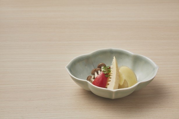 「大根とごまみそあんかけ季節の野菜添え」
