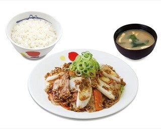 松屋から豚肉と冬野菜をたっぷり使った新メニュー登場！