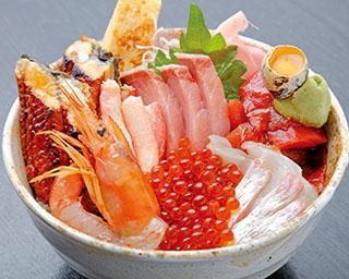 名古屋で味わうべき魚料理3選！食に精通した選定人たちが厳選