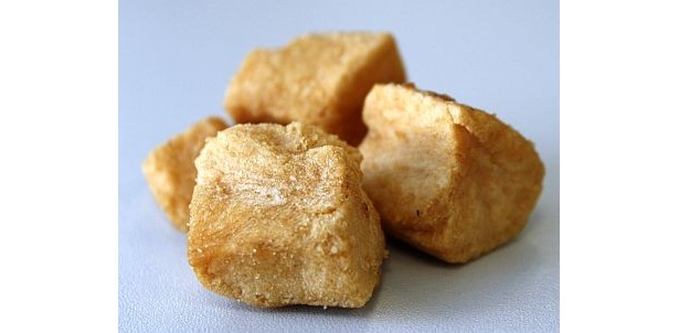 「惣菜スナック　肉じゃが｣は、ジャガイモがメイン。豚肉も入っているが、形状は留めていない