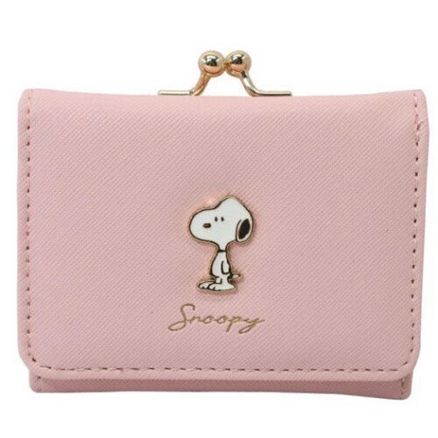 【写真】かわいすぎるスヌーピーのミニ財布は、コンパクトサイズで持ち歩きにも便利！