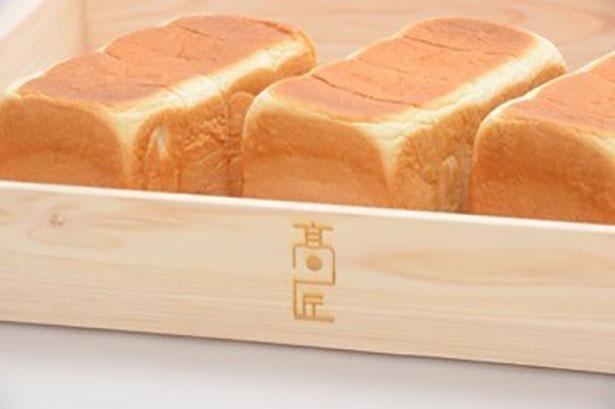 人気の食パン専門店「高匠」がいちごさんを使った絶品スイーツ手がける