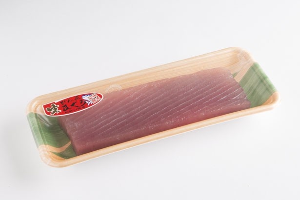 「刺身用生びんちょうまぐろ」(100g 257円)