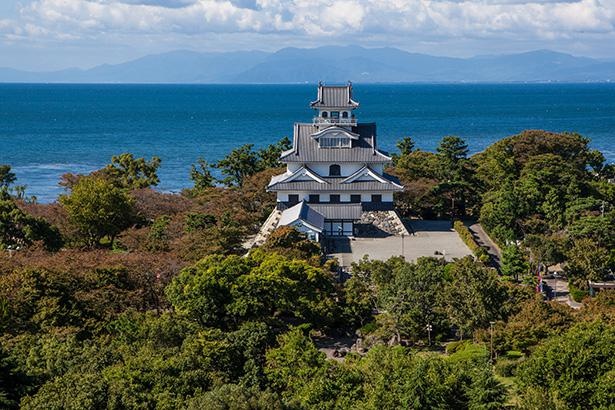 「長浜城歴史博物館」の長浜城外観