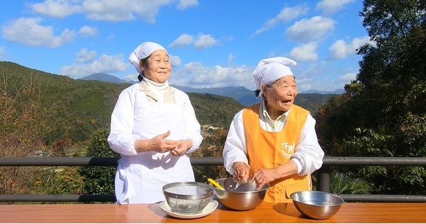 田舎寿司は、高知県民にとっておばあちゃんの味を思い出させるソウルフード