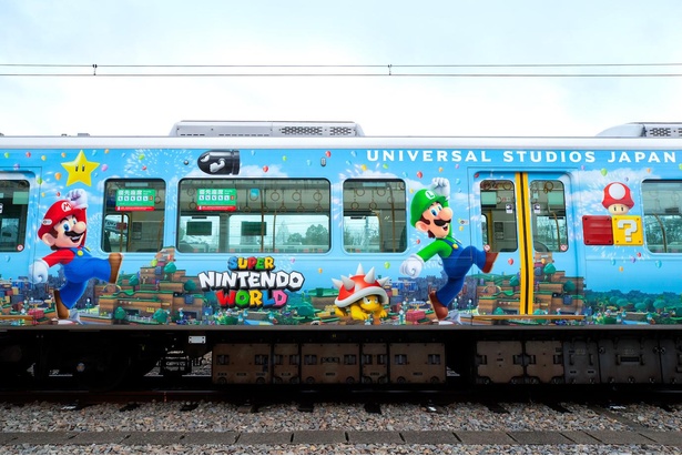 マリオが描かれた列車が Usjの新エリア開業に先駆けて運行開始 ウォーカープラス