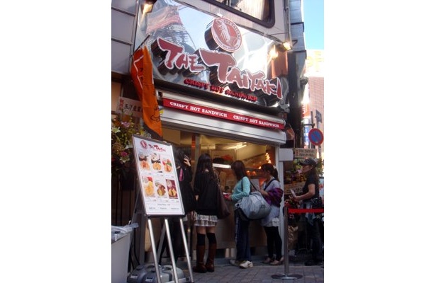 プレオープンの日からすでに大賑わい