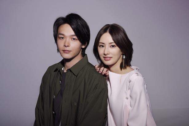 【写真】『ファーストラヴ』で共演した北川景子と中村倫也