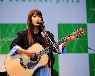 miwa、3000人の観客の前でニューアルバムから4曲を披露！バレンタインの思い出話も！
