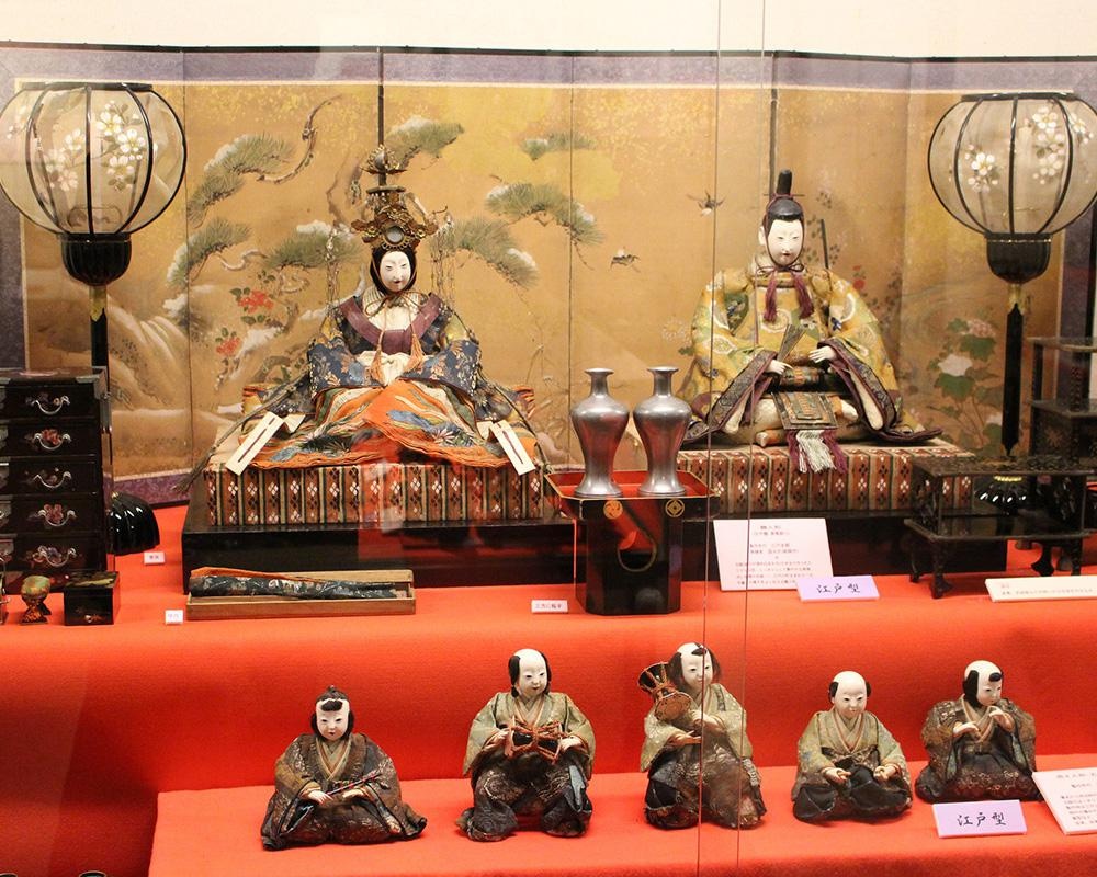 雛飾りの多様な世界を堪能、兵庫県姫路市の日本玩具博物館で「雛まつり～江戸と明治のお雛さま～」開催