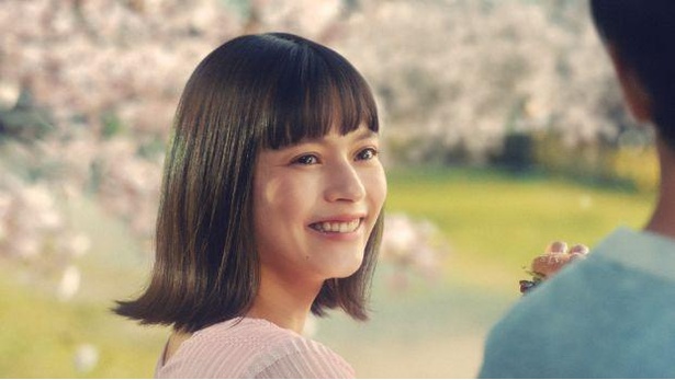 Webムービーではちょっぴりわがままなところを見せている桜の精