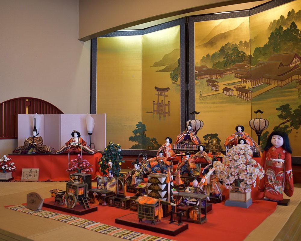 宮島に古くから伝わる雛人形を展示、広島県廿日市市で「みやじま雛めぐり」開催