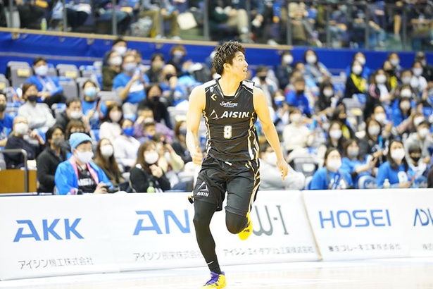 【写真】誰とでも仲良し！高橋選手のほっこり写真集