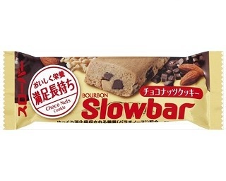手軽においしく栄養補給！スローバーから“チョコナッツ”新登場