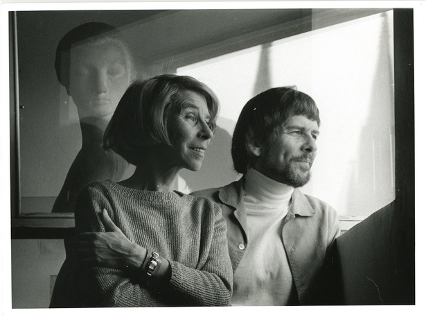トーベ・ヤンソン(左)とラルス・ヤンソン(右)写真