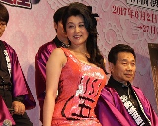 藤原紀香“大ボケ女優”目指して「エキスをちゅーちゅー吸いながら」