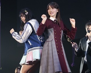 「欅坂46」史上最もかわいい尻相撲!?「HKT48」と東西アイドル対決