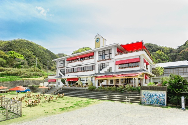 2010年3月に閉校した野島小学校をリノベーションした「のじまスコーラ」