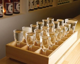 京都の地酒17蔵を一度にきき酒！まるで日本酒のテーマパーク伏水酒蔵小路
