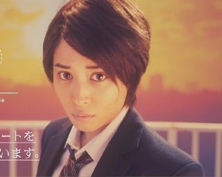 広瀬アリスが“イケメンすぎる”男子高校生＆紳士に変身！